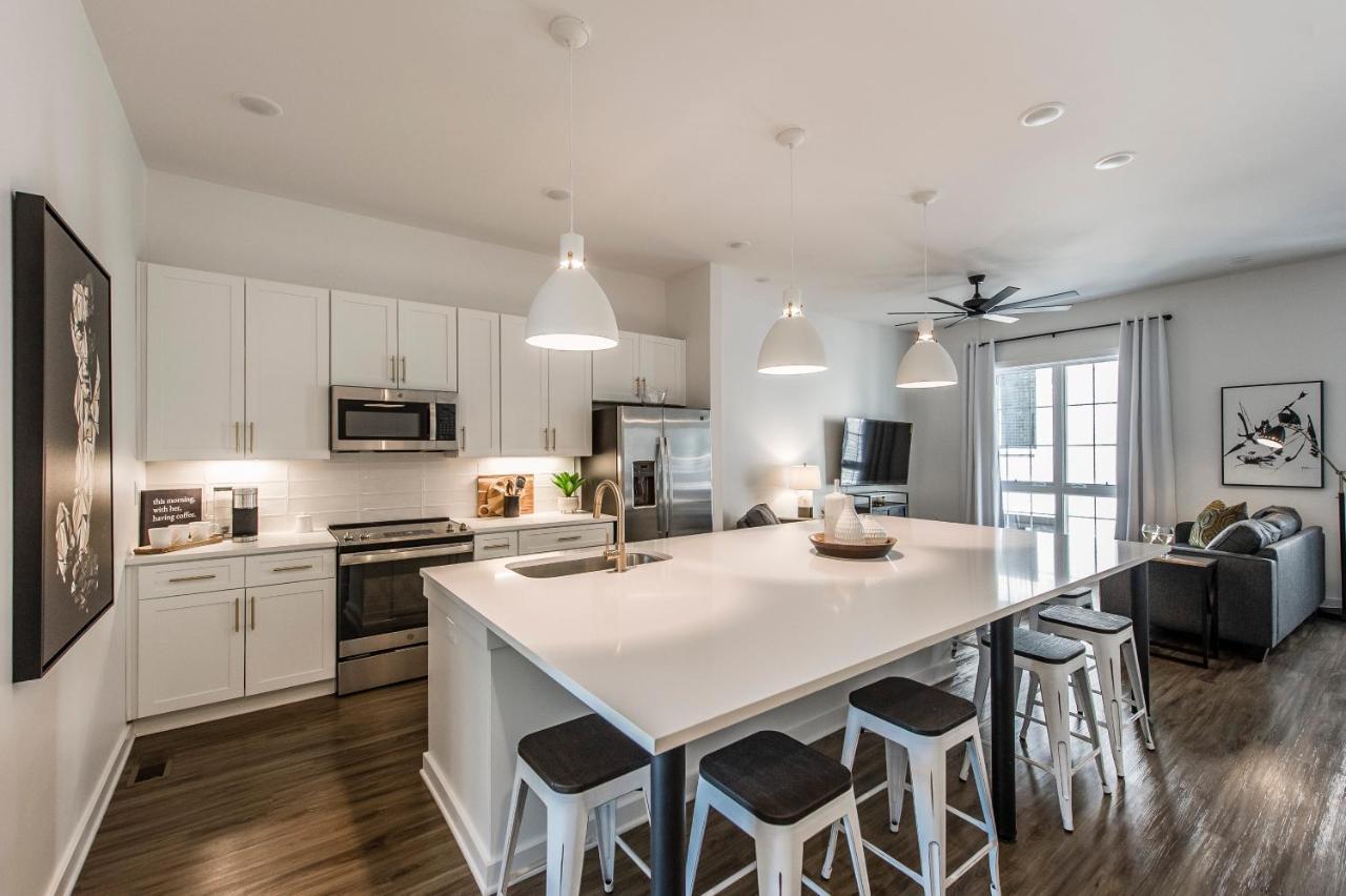 Brand New 4 Bedroom 4Bath Townhome With Amazing Rooftop! Nashville Bagian luar foto